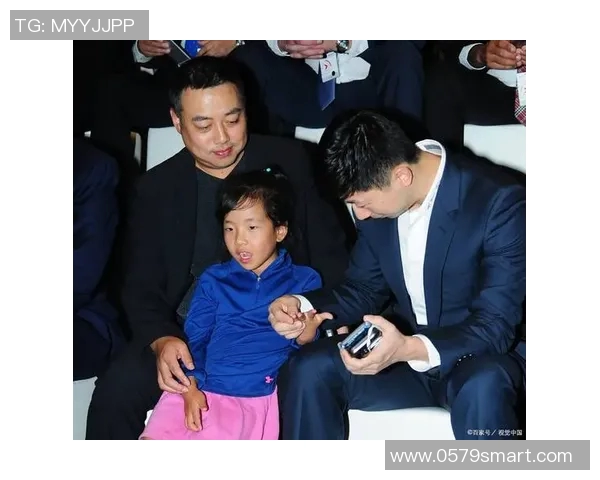 对话杨磊:回顾乒乓球生涯的辉煌与挑战之路 对话杨磊:回顾乒乓球生涯的辉煌与挑战之路