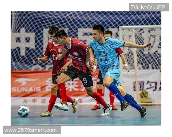 杭州足球队在全国锦标赛中以90分稳居积分榜首位,展现强劲实力 杭州足球队在全国锦标赛中以90分稳居积分榜首位,展现强劲实力