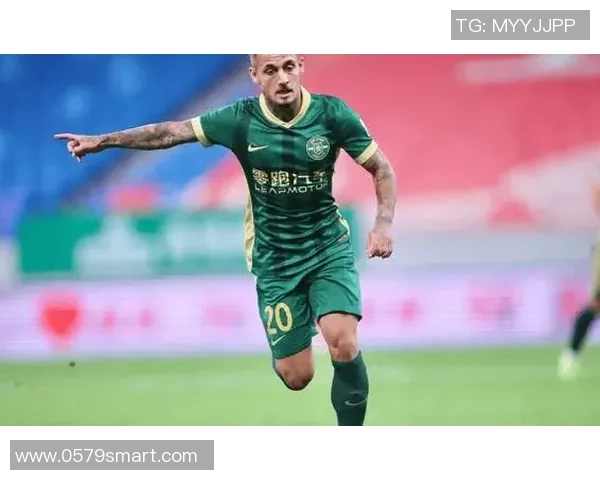 头发炸毛的足球明星们如何用独特风格征服赛场与球迷的心 头发炸毛的足球明星们如何用独特风格征服赛场与球迷的心