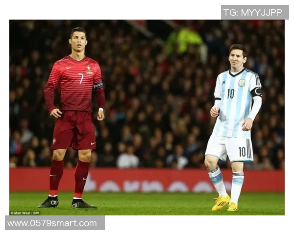 足球明星绝招全解析从梅西的过人技巧到C罗的射门秘诀 足球明星绝招全解析从梅西的过人技巧到C罗的射门秘诀